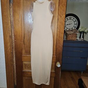 Daisy Champagne Gold Women's Small Maxi Silky Dress